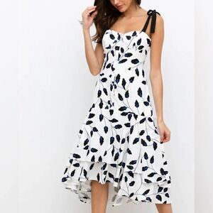 Yumi Kim NWT Sweet Lady White/ Black Leaf Print S